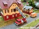 spur-tt-Mercedes-Benz-Vario-814D-DLK12/9-Feuerwehr-Ladderwagen-4
[mwwsrc:5b508fcf9d68257605ae4042b22648732bb3a6c8.jpg]